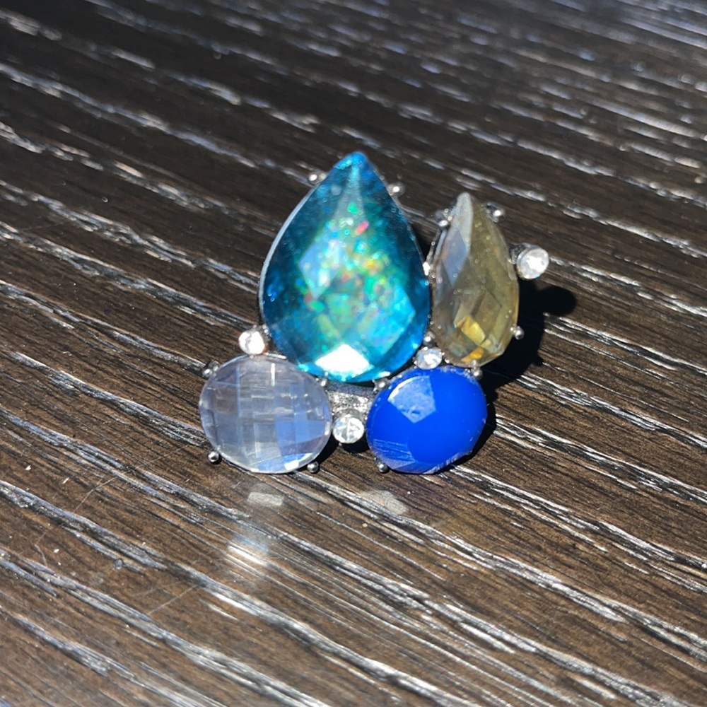 Simply Vera Vera Wang multi Gem stretchy ring